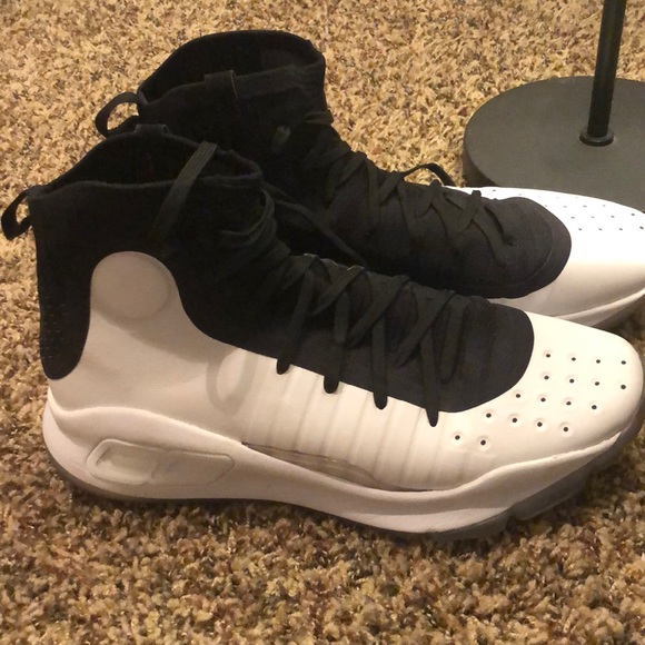 Under Armour Other - Hightop Curry 4’s